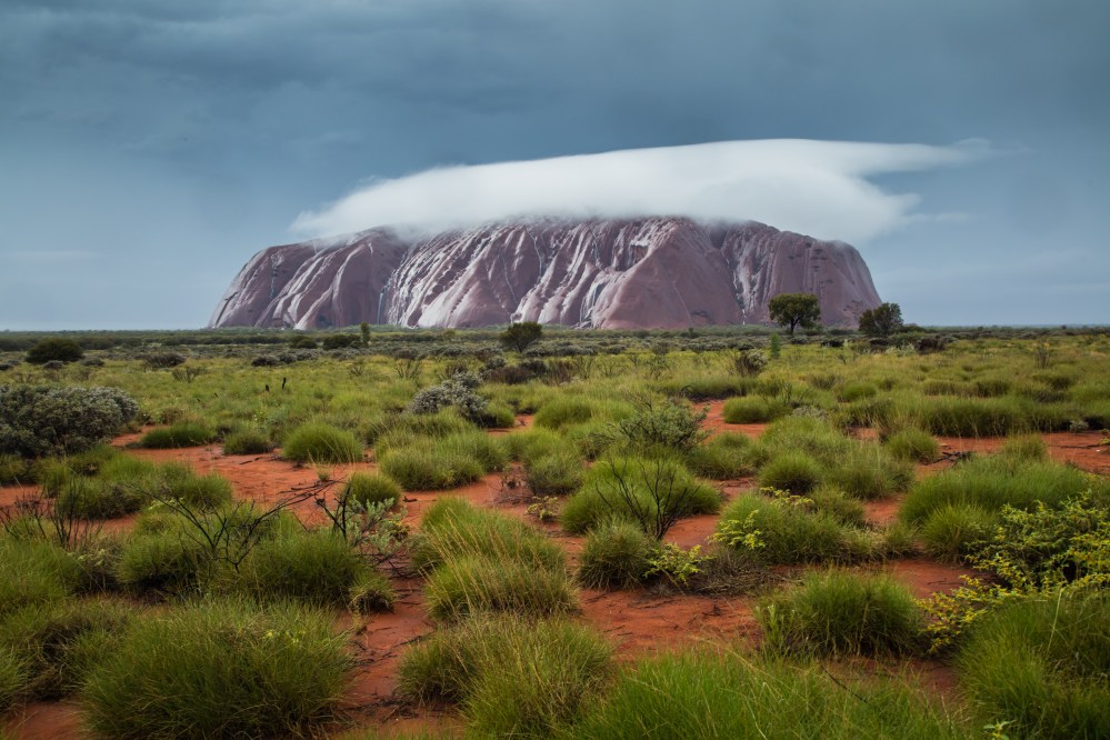Uluru (2)